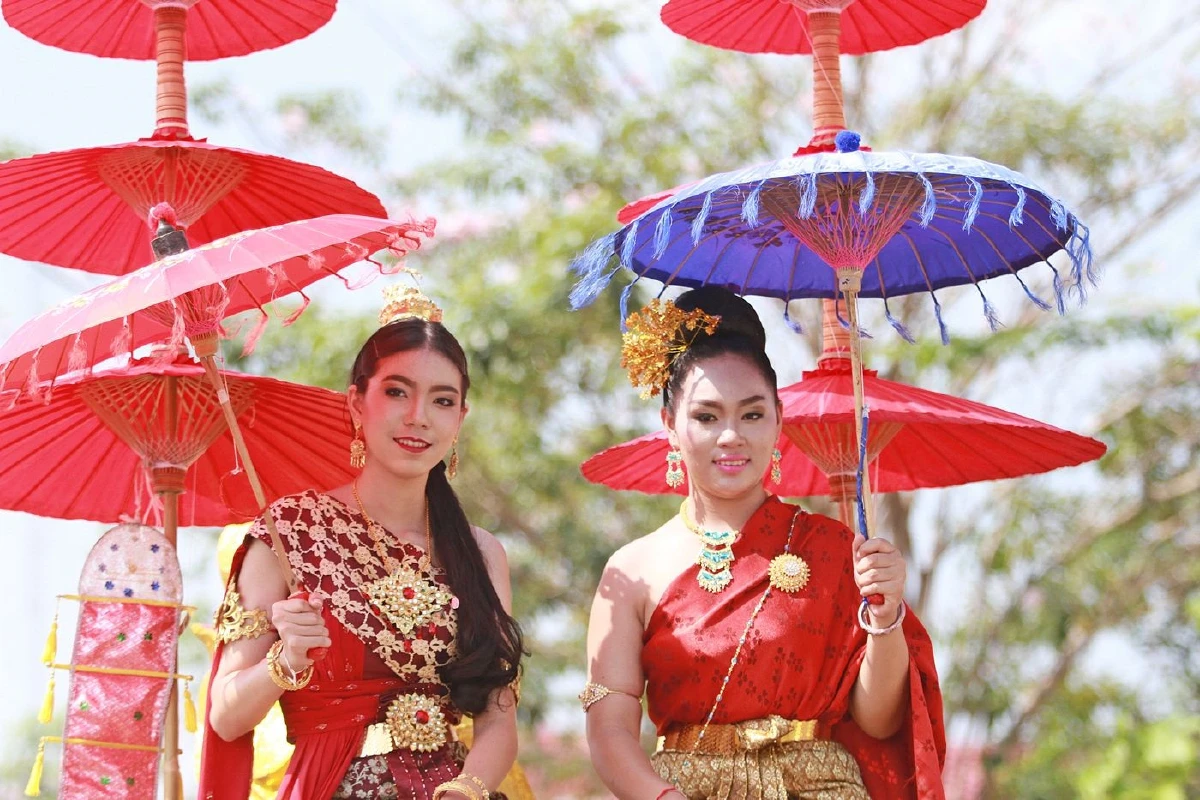 Pathum Thani culture