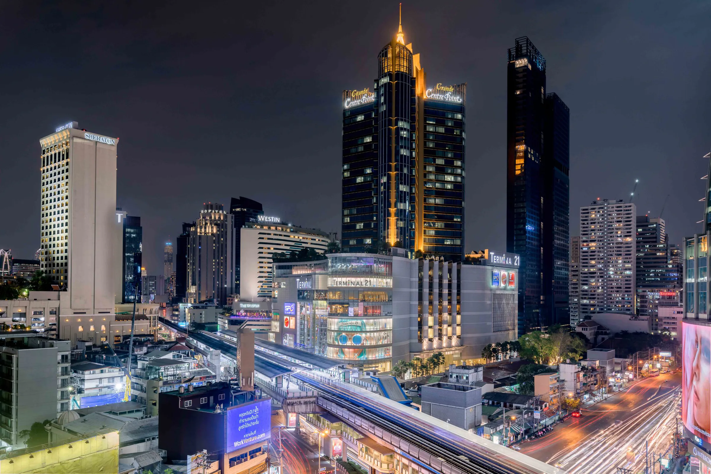 Sukhumvit and Asok area near MRT Sukhumvit